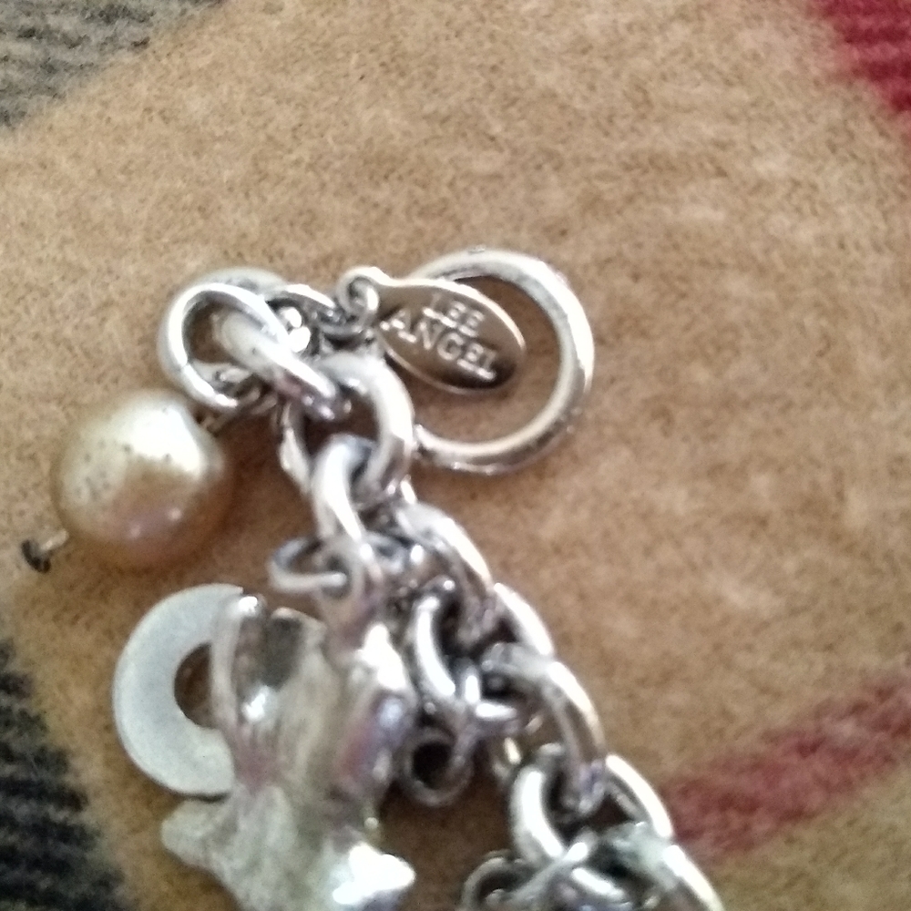 Lee Angel fun silver plate costume charm bracelet - Picture 4 of 7